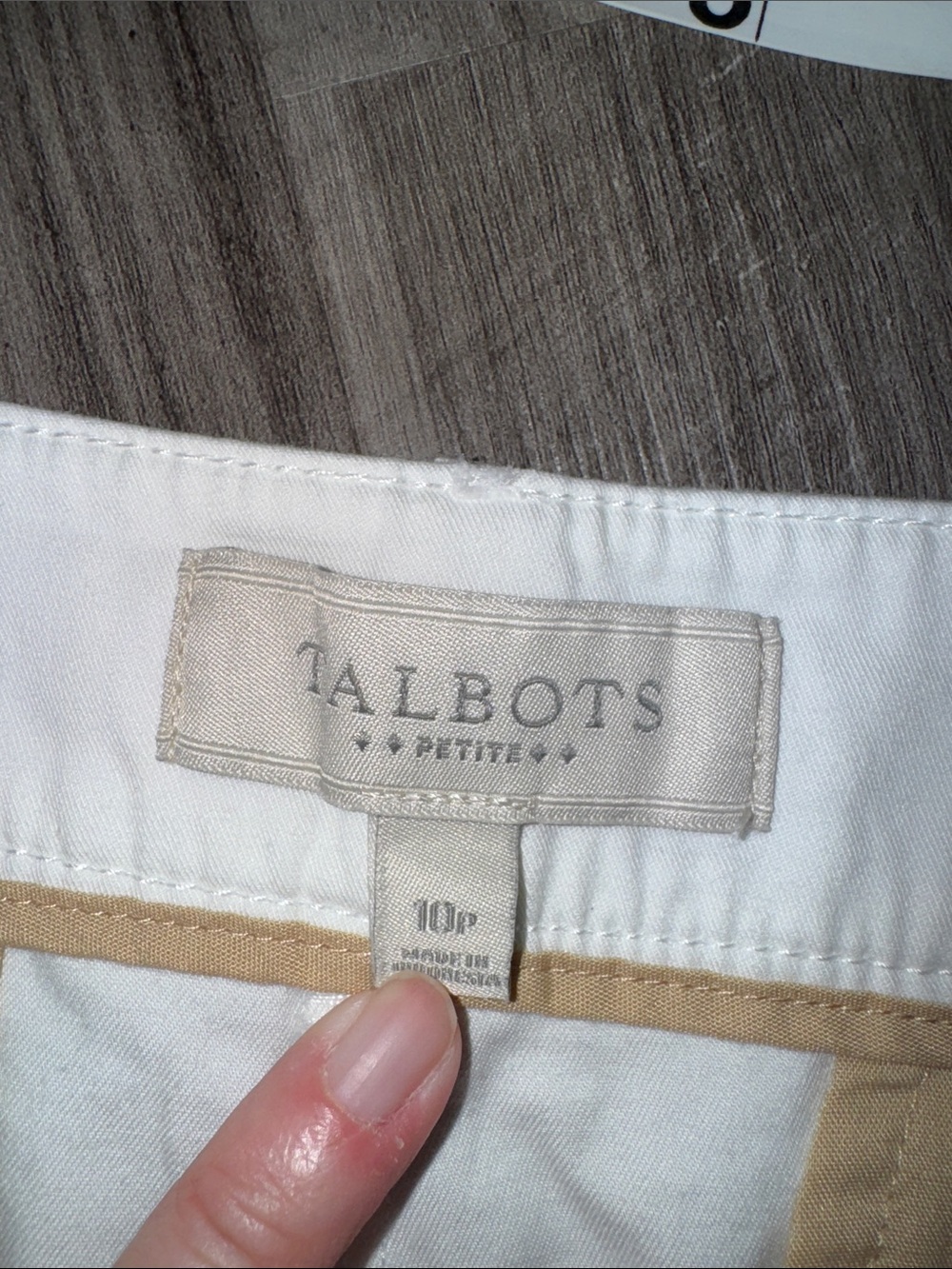 NEW Talbots 10 petite white shorts weekend twill women’s 6” summer resort wear - Picture 5 of 8